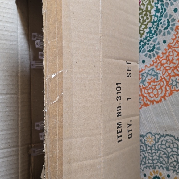 Multi-Tier Metal/ Acrylic Earring Rack - Picture 3 of 5